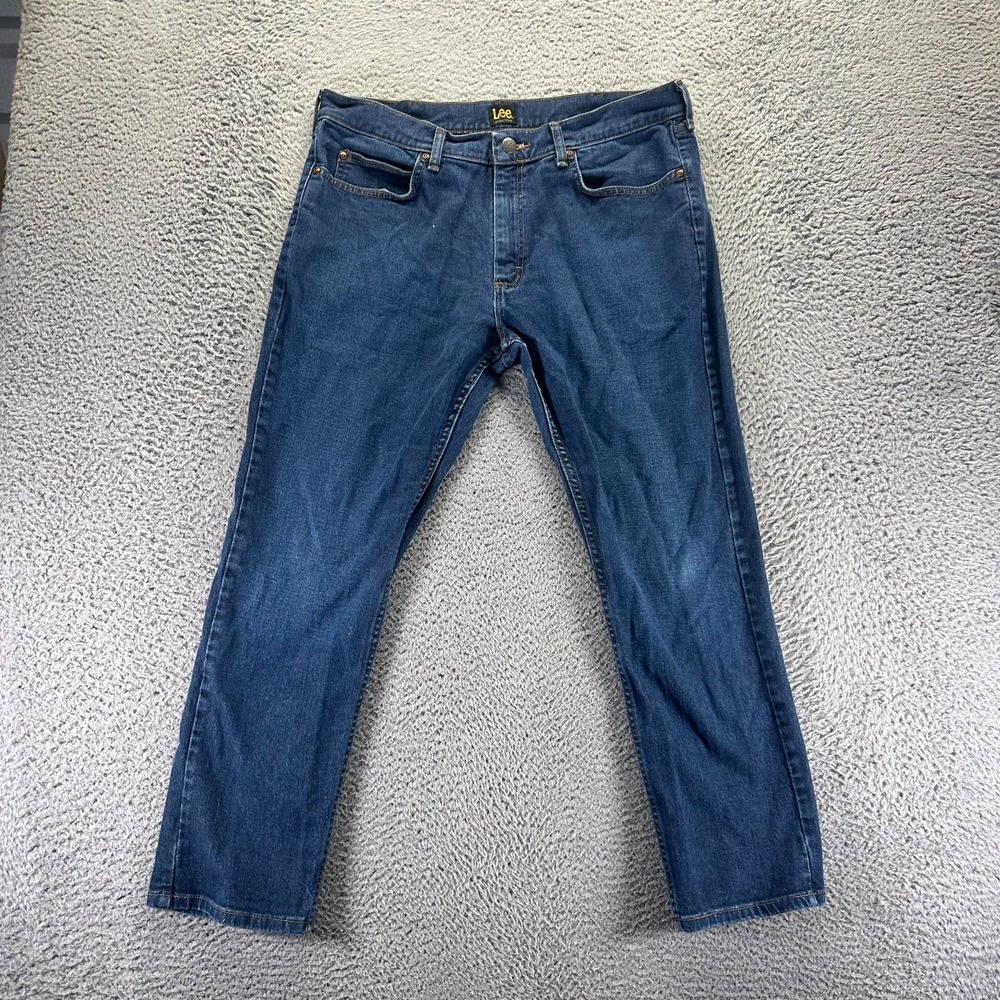 Lee Jeans Mens 36x30 Blue Cotton Denim Straight Athletic Travel Workwear Stretch